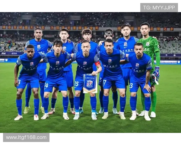 上海申花全力冲击新赛季冠军展望球队阵容调整与未来走势 上海申花全力冲击新赛季冠军展望球队阵容调整与未来走势