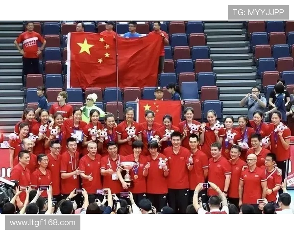 中国女排逆转夺冠再创辉煌展现顽强拼搏精神震撼全场 中国女排逆转夺冠再创辉煌展现顽强拼搏精神震撼全场