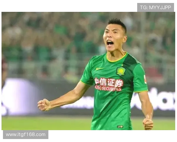 于大宝：从中超锋线到国家队核心的成长之路与突破挑战