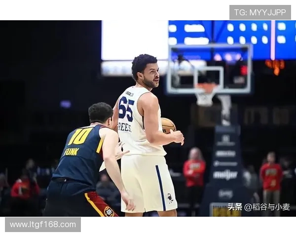 76人对决开拓者赛季焦点战役展现篮球魅力与团队精神